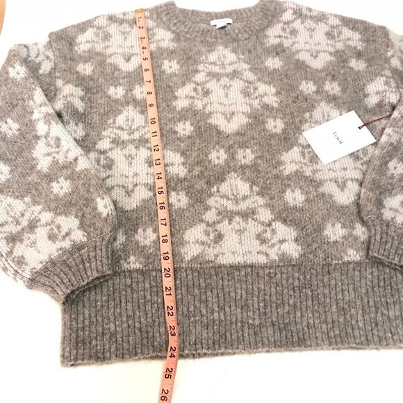 Lewit Wool Jacquard Long Sleeve Pullover sweater - Picture 4 of 8